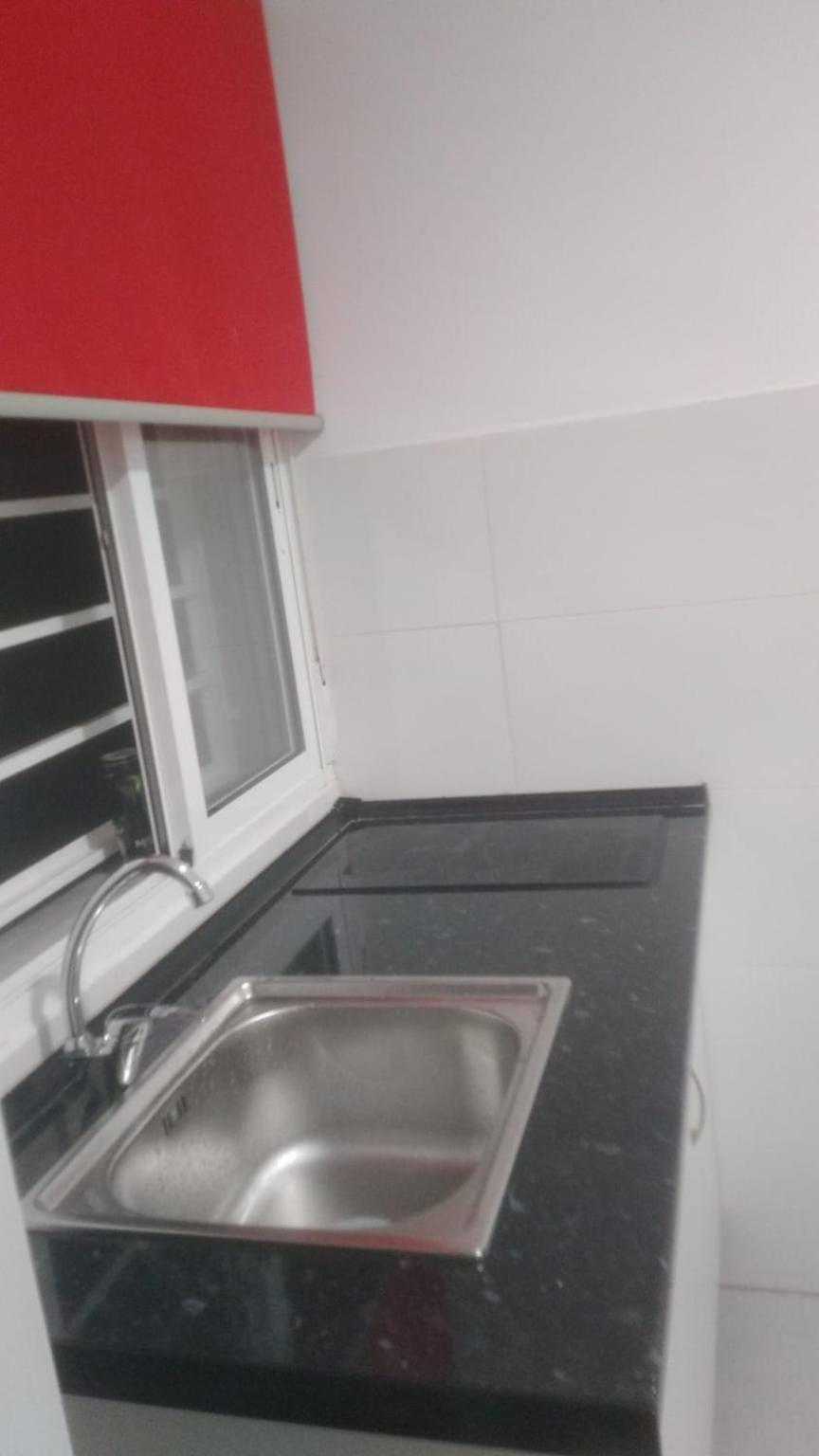 Estudio Encantador Cerca Del Carrefour Rosaleda 1 Малага Экстерьер фото